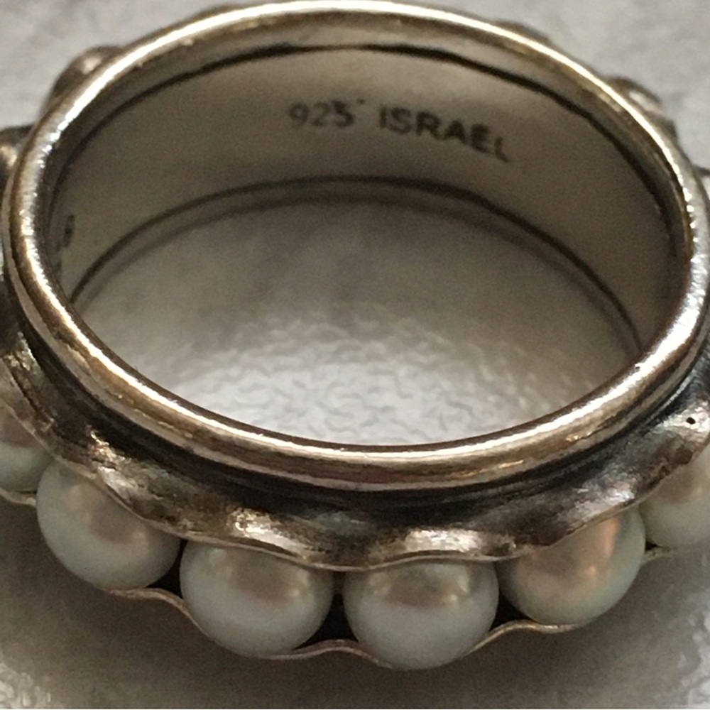 Sterling Silver Ring - Picture 3 of 4